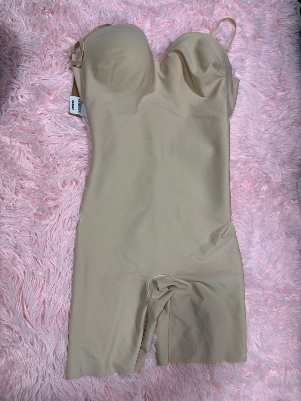 Skims Body Zoned underwire mid thigh Bodysuit NWT sand